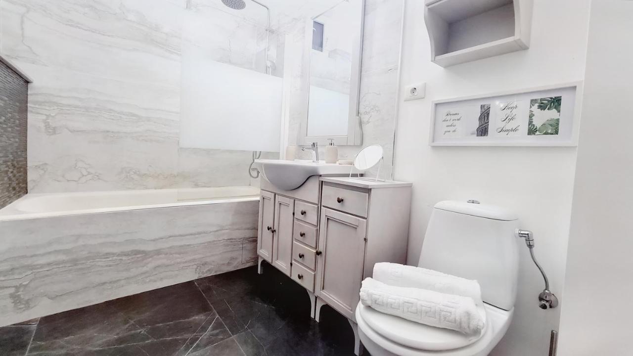 Spacious 5* Luxury In Historic Center Free Parking Cluj-Napoca Exterior foto